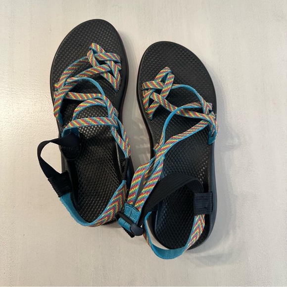 Chaco ZX2 Women’s Classic Colorful Fiesta Strappy Buckle Sandals Sz W10 GUC - Picture 2 of 8
